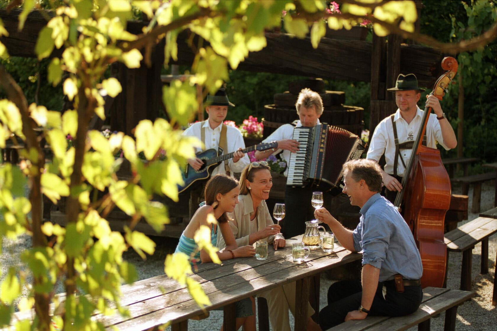 Buschenschank in Hartberg mit Musikanten